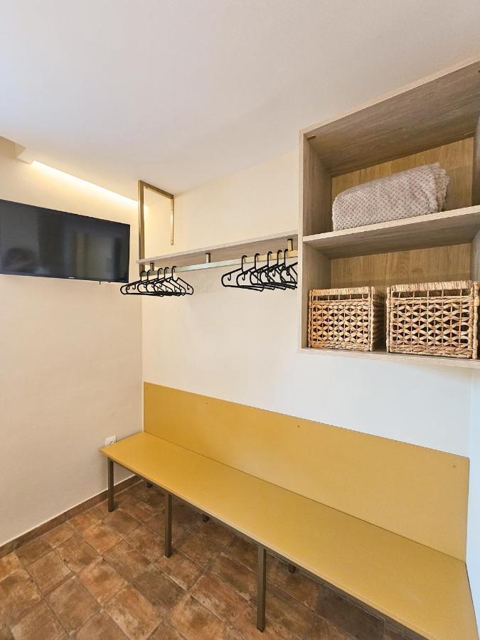 Apartamentos Las Ciencias V Valencia Exteriör bild