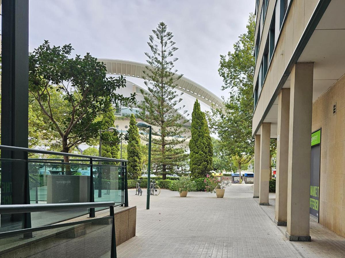 Apartamentos Las Ciencias V Valencia Exteriör bild